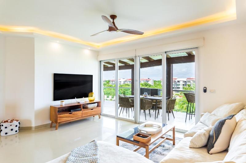 Casa Cielo Ocean View Penthouse condo - image 6
