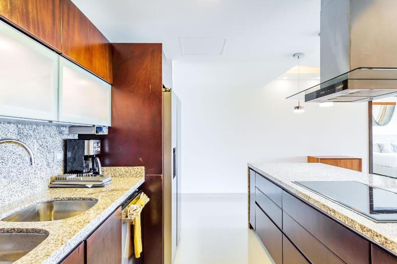 Casa Cielo Ocean View Penthouse condo - image 9