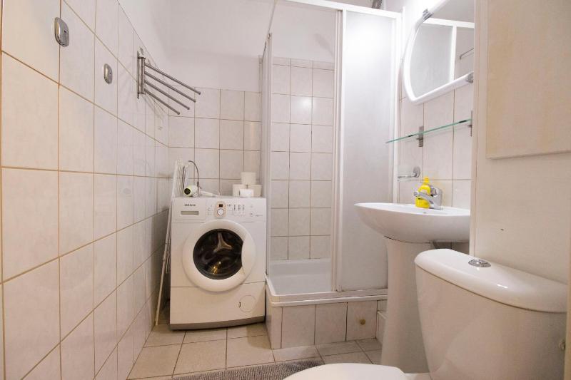 Happy Apartments - Economy - image 6
