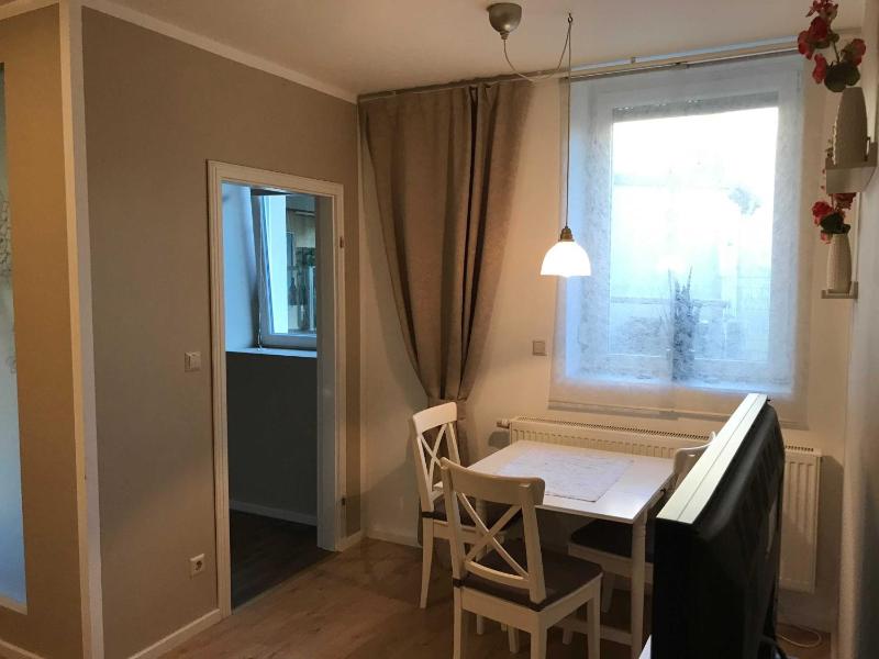 One-Bedroom Apartment image 3