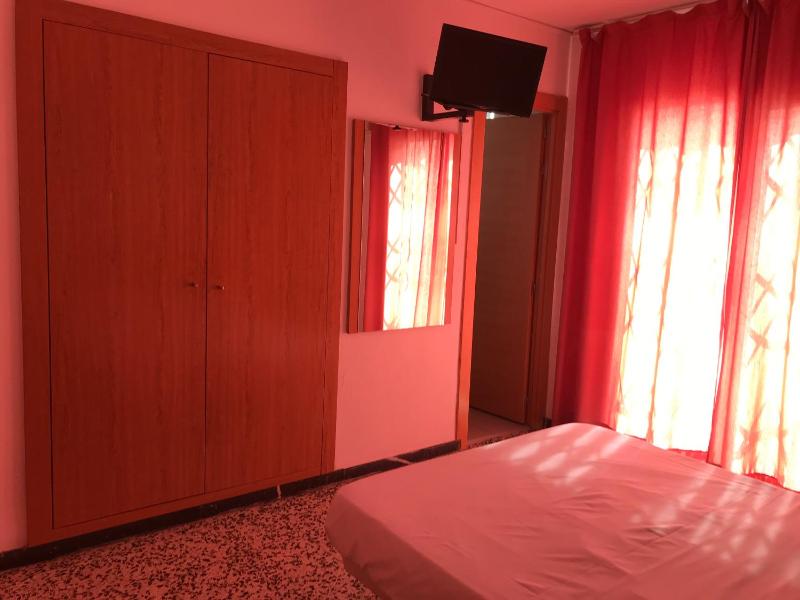 Hotel Iris - image 16