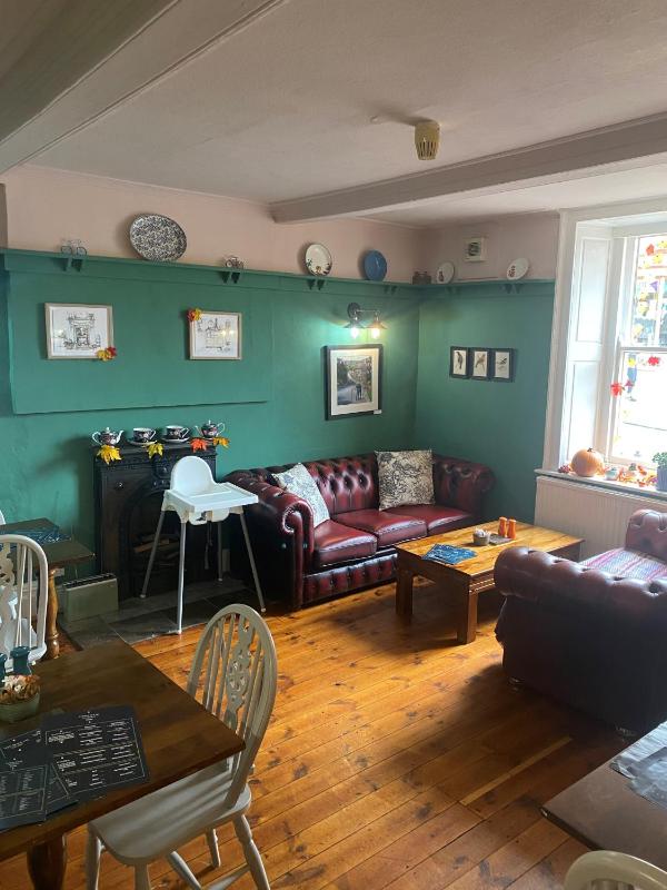 Talbot House Bed & Breakfast and Tearoom - image 21