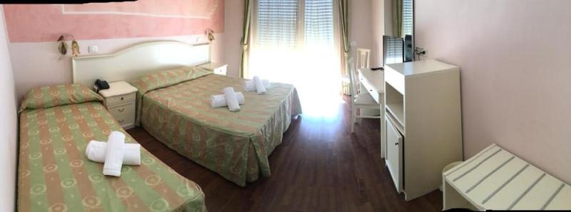 Triple Room image 4