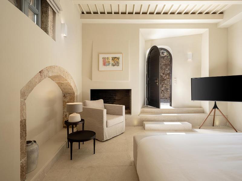 AZADE Chania - image 14