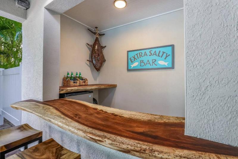 Stay Salty 6906 Holmes Blvd - image 35