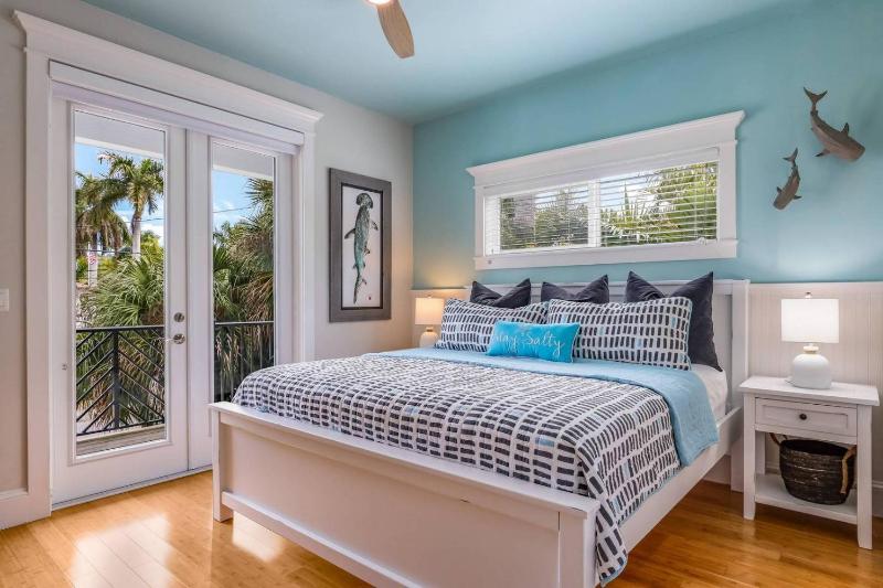 Stay Salty 6906 Holmes Blvd - image 19