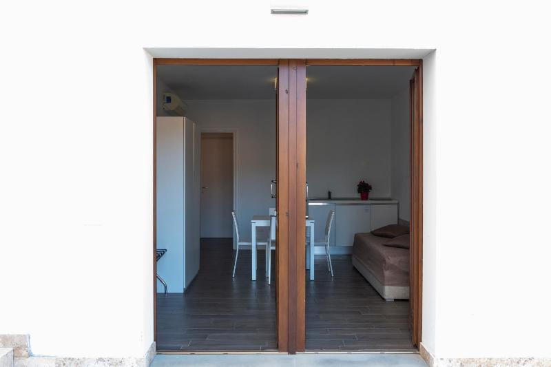 Apartment with Garden View image 1