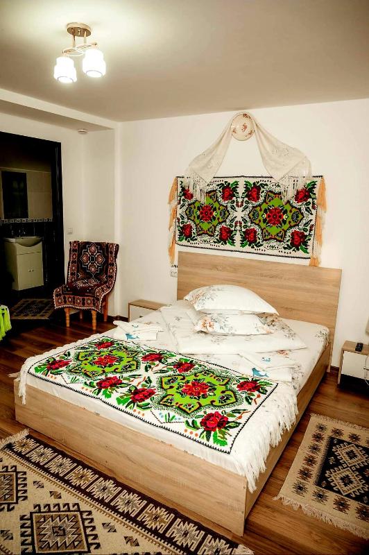 Double Room with Private Bathroom image 4