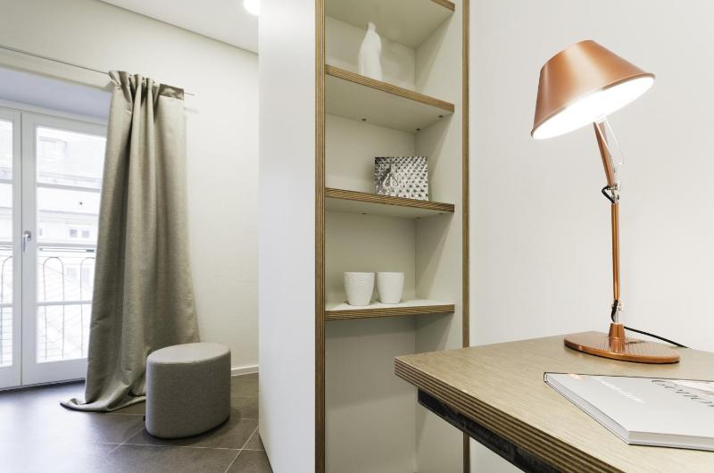 Deluxe Double Room with Shower image 3