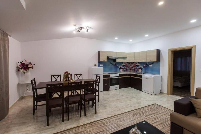 Apartments with a parking space Kastel Stafilic Kastela - 20153 - image 22