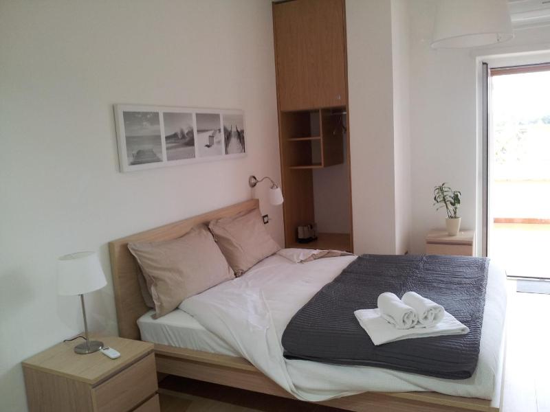 Deluxe Double Room image 4