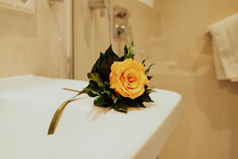 Junior Suite with Sauna image 2