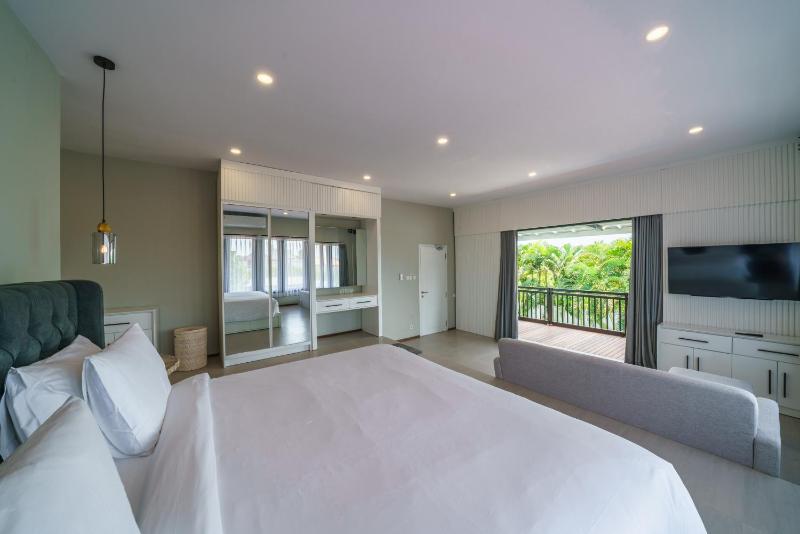 Villa Okenada - Modern 5-bedroom pool villa in Berawa! - image 34