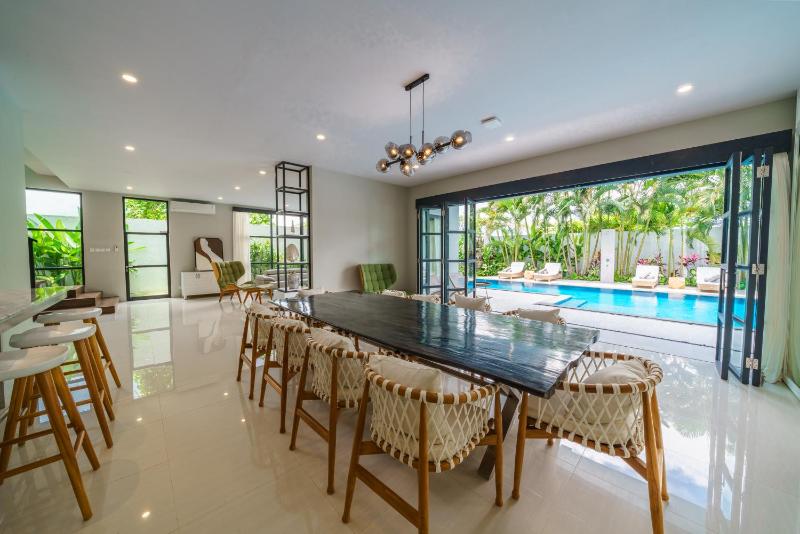 Villa Okenada - Modern 5-bedroom pool villa in Berawa! - image 33