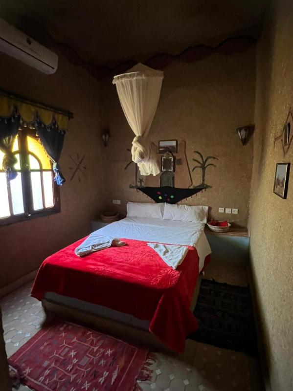 Riad Aicha & Camel Trekking - image 38