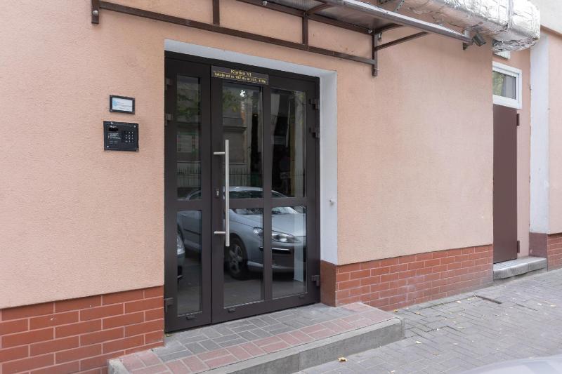 Standard Triple Studio image 4