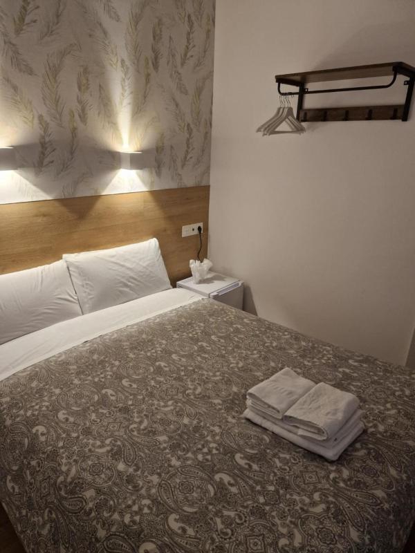Hostal Esparteros - image 7