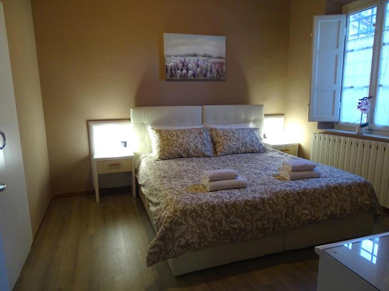 Double Room image 1