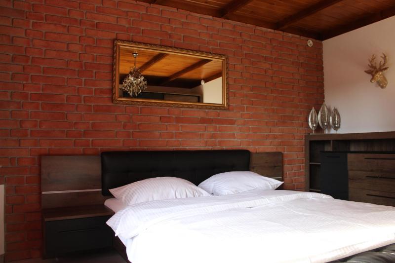 Superior Chalet image 3