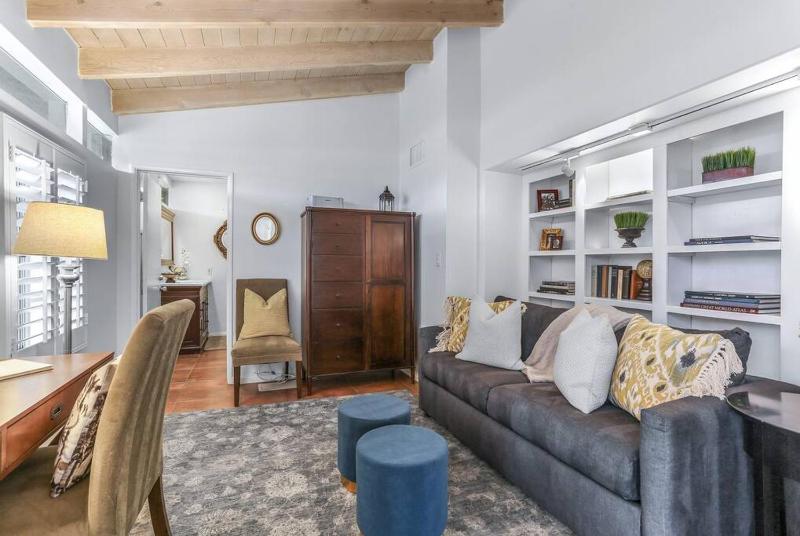 Near Downtown Palm Springs 7 BD 7 BTH 80FT Pool Pickleball - image 15