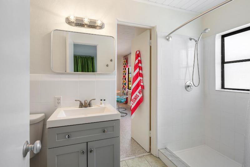 Lookout Penthouse Suite image 2