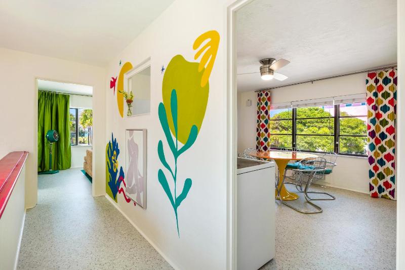 Lookout Penthouse Suite image 3