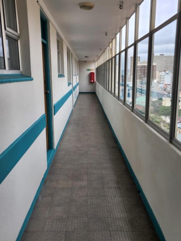 Sea Views at 10 South - image 8