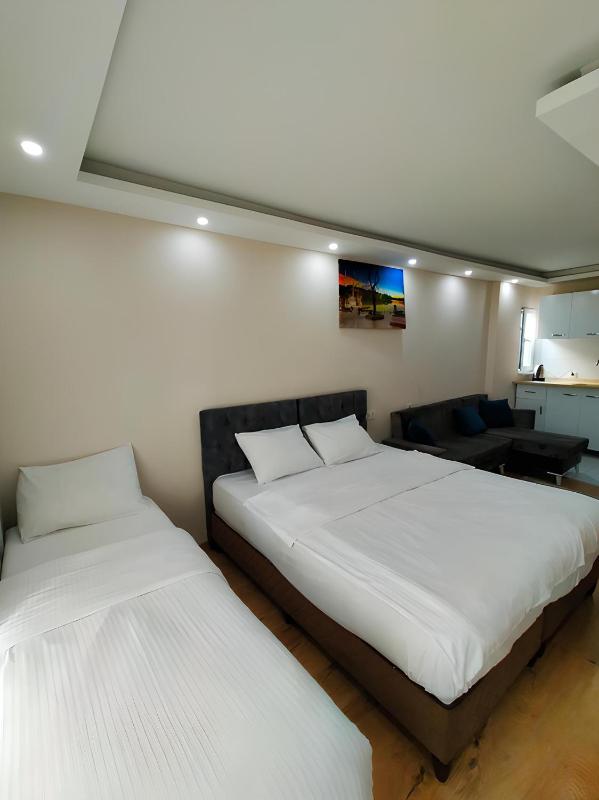 BLUE ROYAL HOTEL - image 16