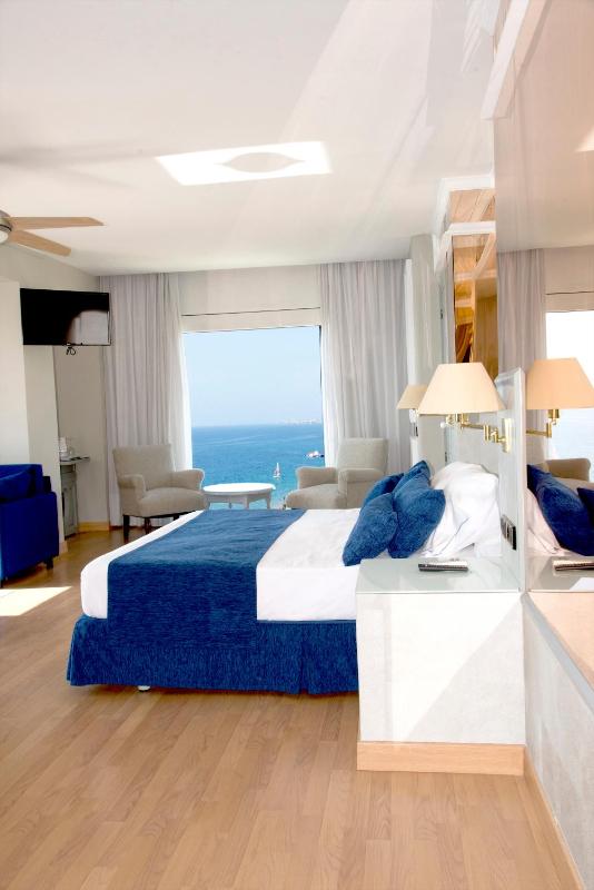 Playadulce Hotel - image 35