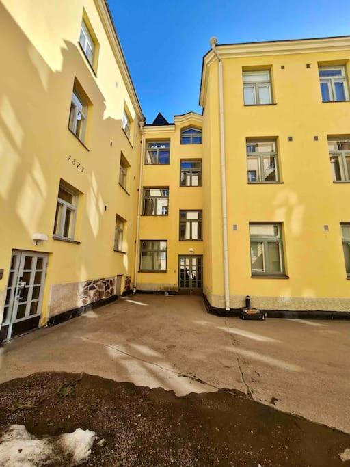 Stylish Studio in Downtown Helsinki - image 8