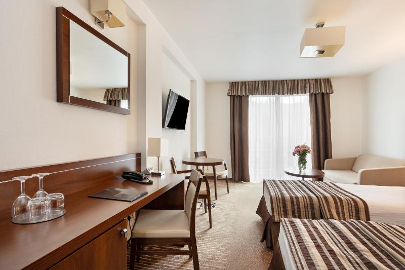 Triple Room image 3