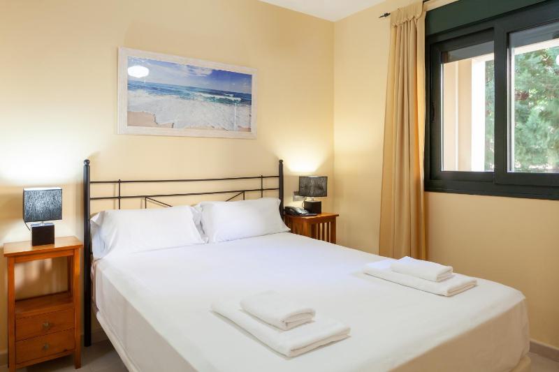 One-Bedroom Apartment image 1