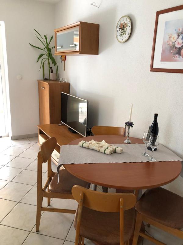 Apartment image 4