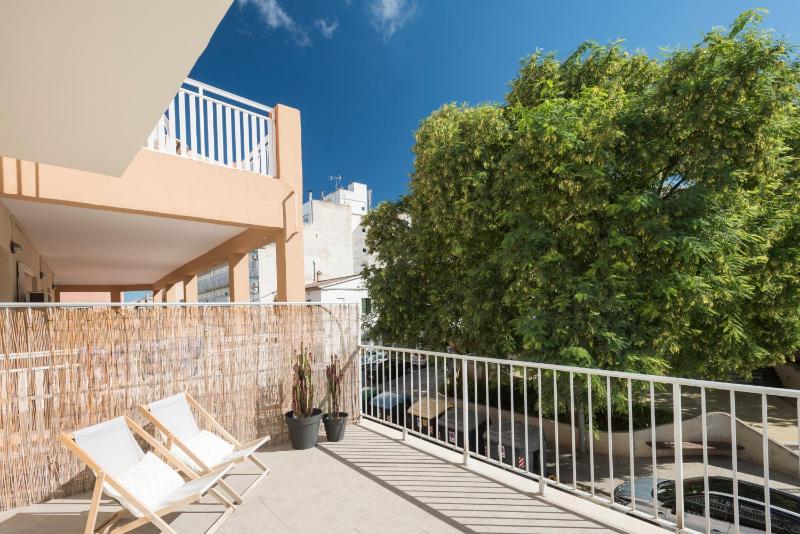 Double Room with Terrace image 4