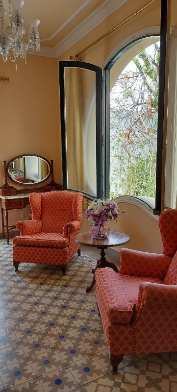 Hotel Noucentista - image 13