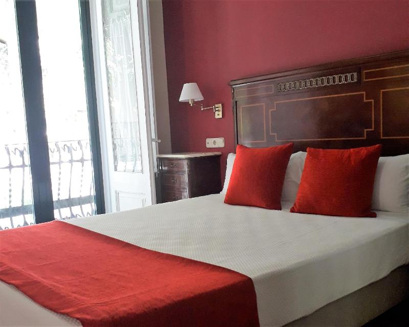 Hotel Noucentista - image 23