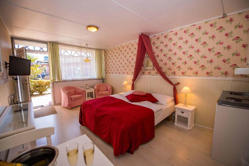 Double Room Romantic image 3