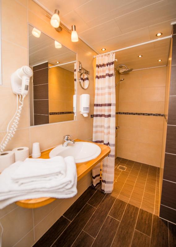Double Room Romantic image 4