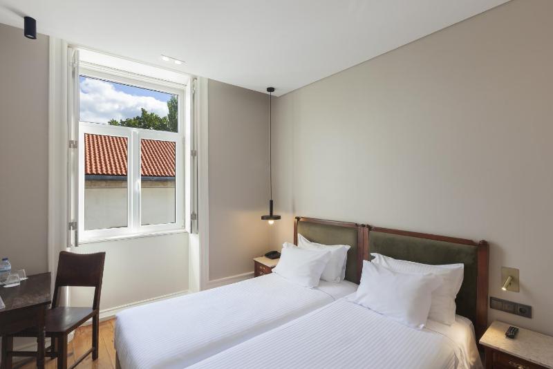 Single Room image 1