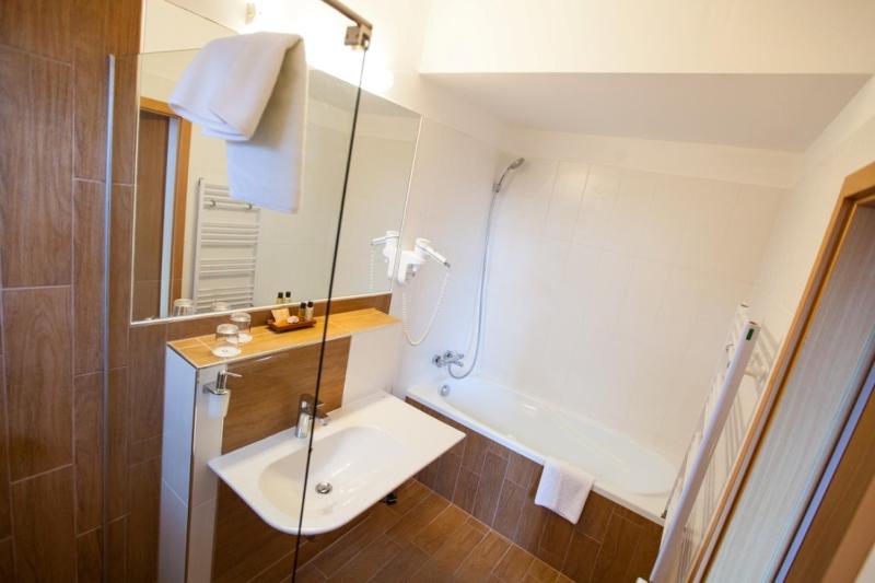 Suite image 3