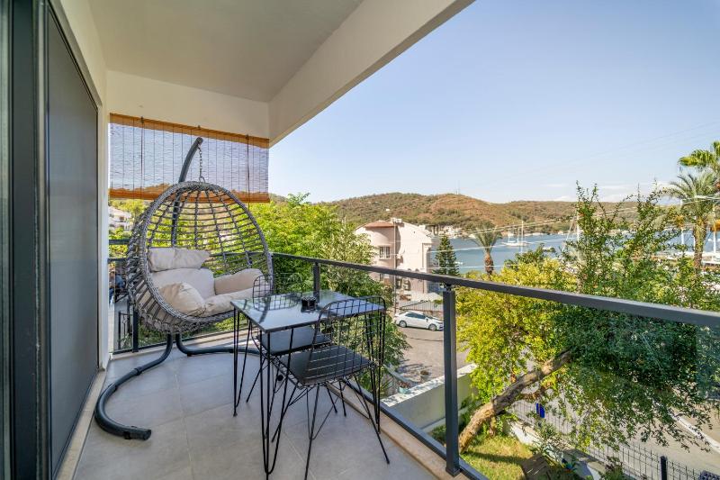 Nakas Suites - image 22
