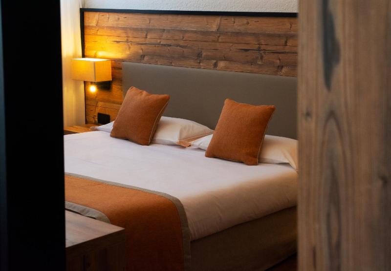 Quadruple Room image 3
