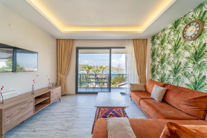 Nakas Suites - image 11