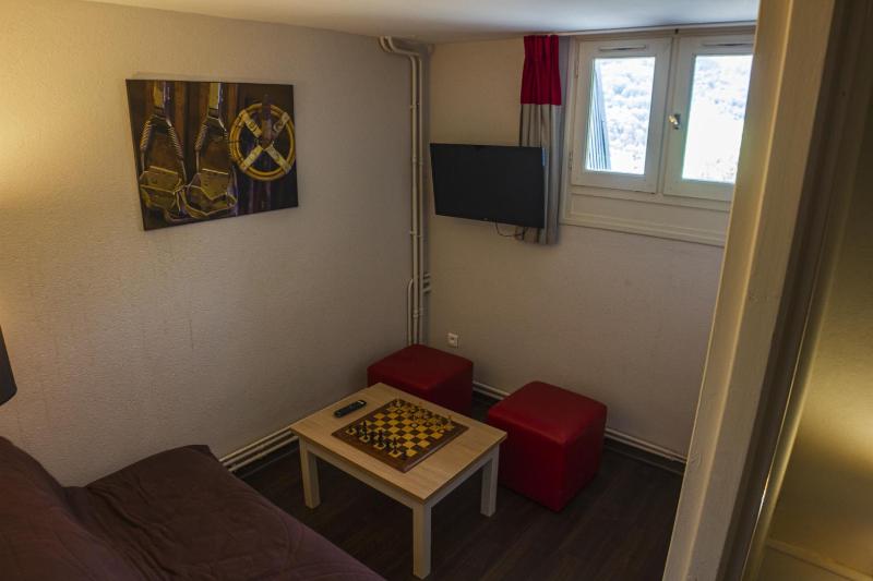 Two-Bedroom Apartment image 3