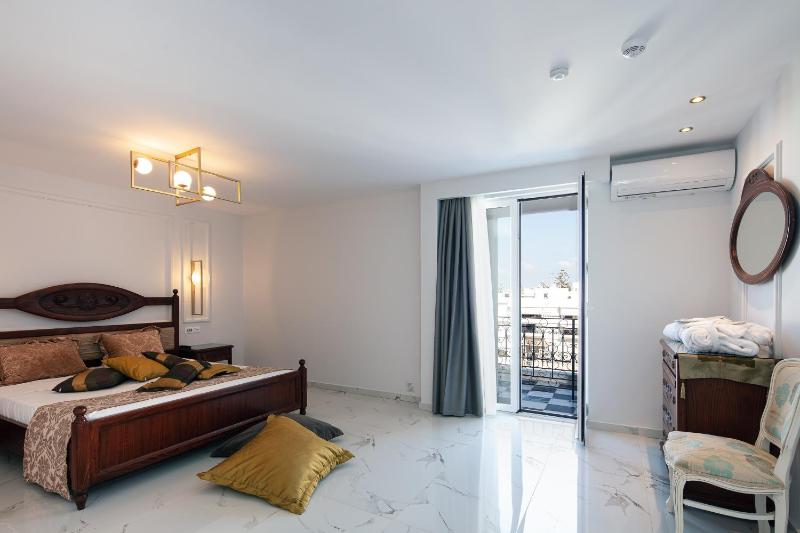 Executive Suite image 1