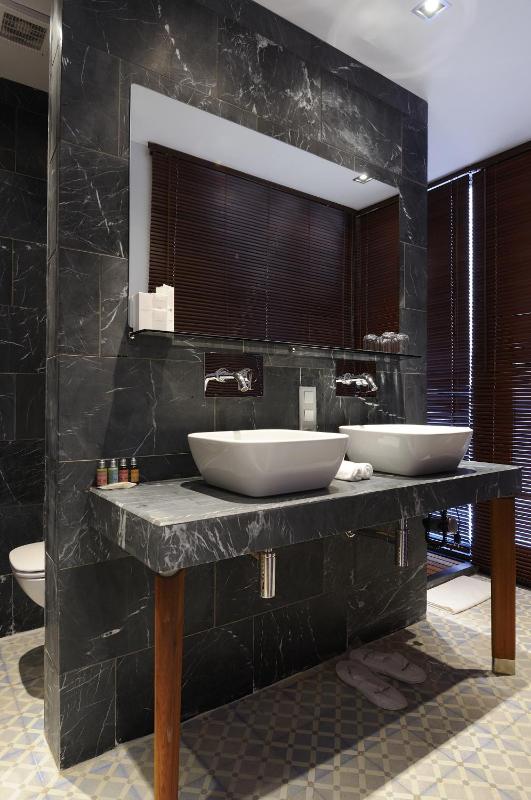 Garden Suite image 2