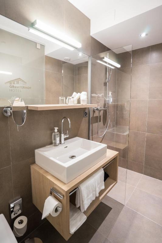 Classic Single Room image 2