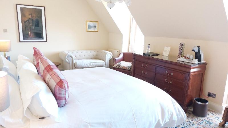 Family Two-Bedroom Suite image 3