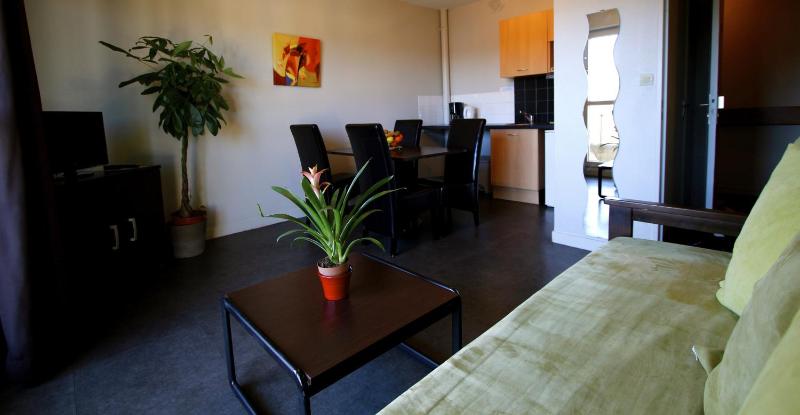Apartment up to 4 People image 4