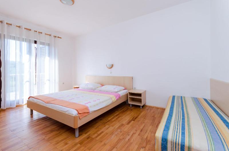 Apartments Ljubica J - image 28
